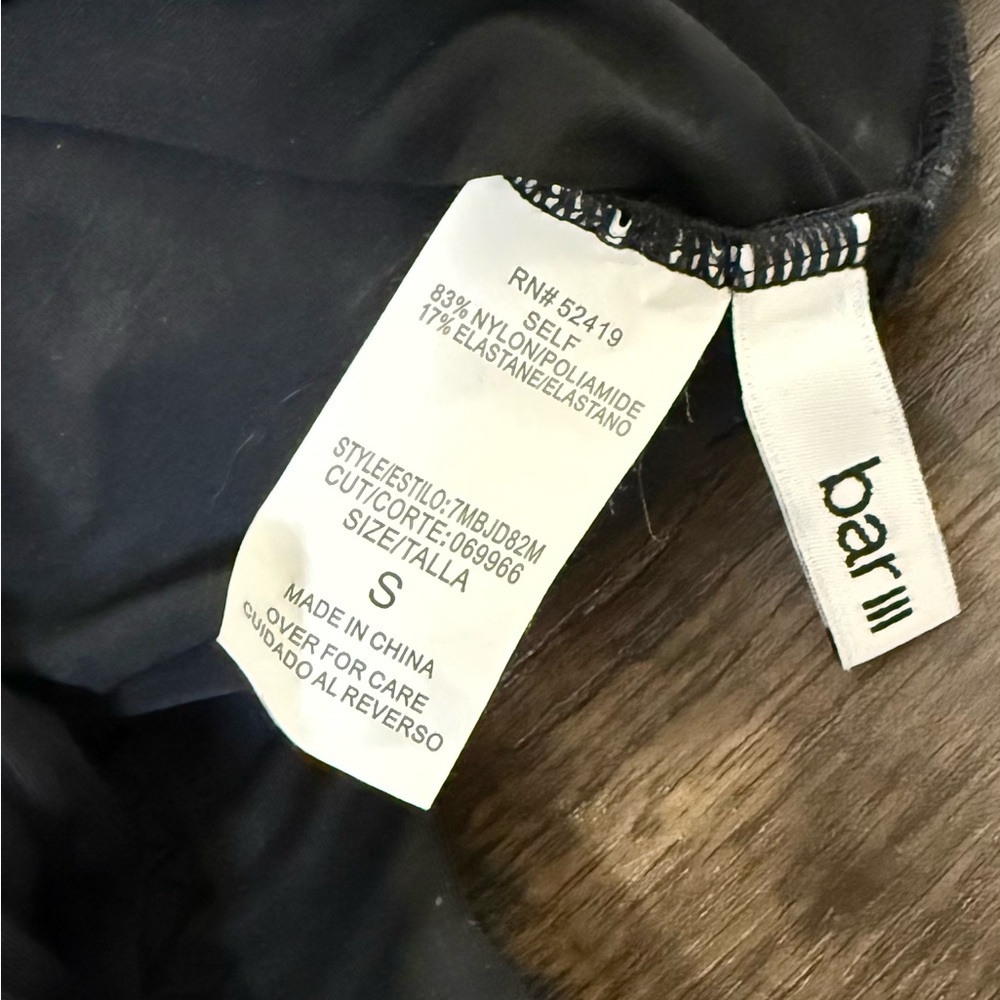 NWT Macy's Black Women's Swim Top - Picture 5 of 5
